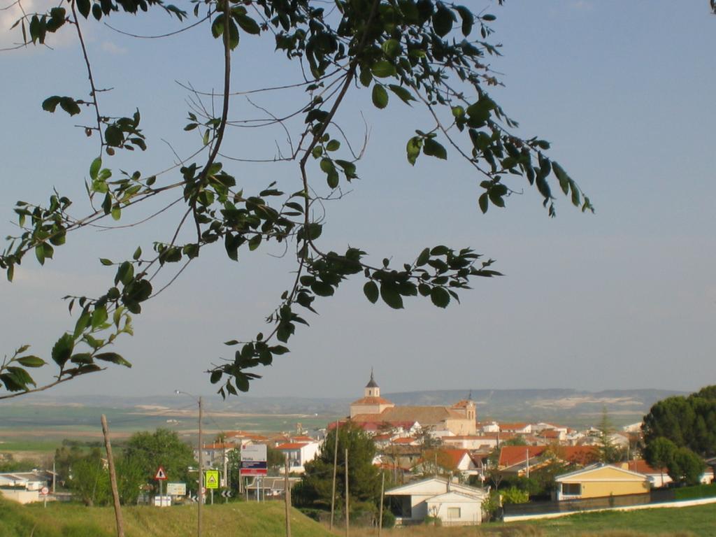 Hospederia El Convento Hotel Estremera Kültér fotó